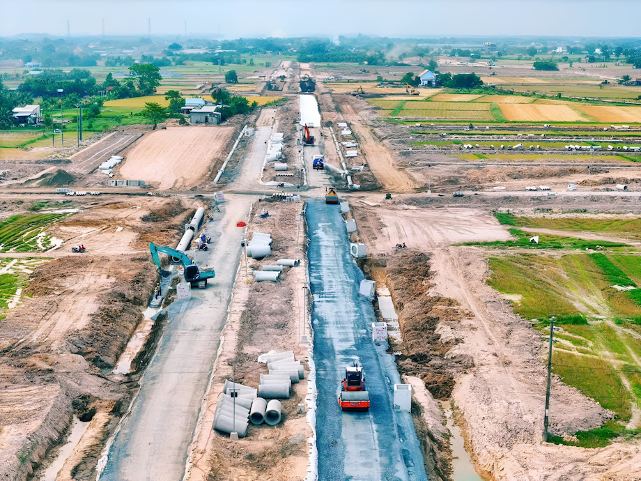 tiến độ xây dựng vinhomes green city