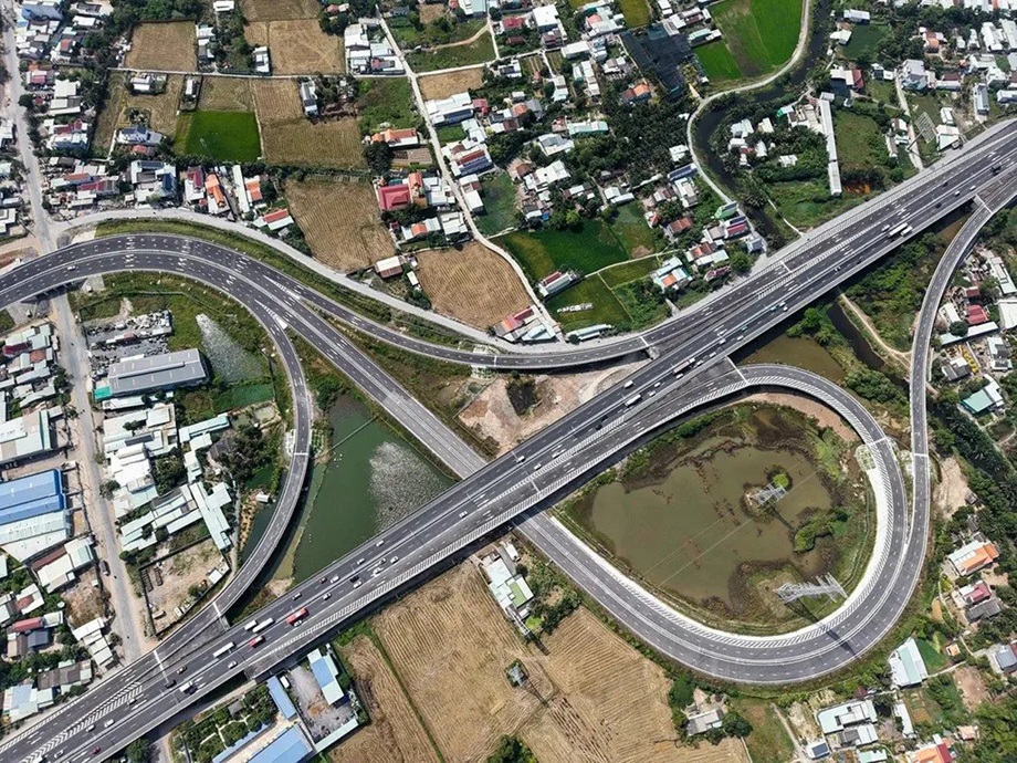 vi-tri-vinhomes-green-city